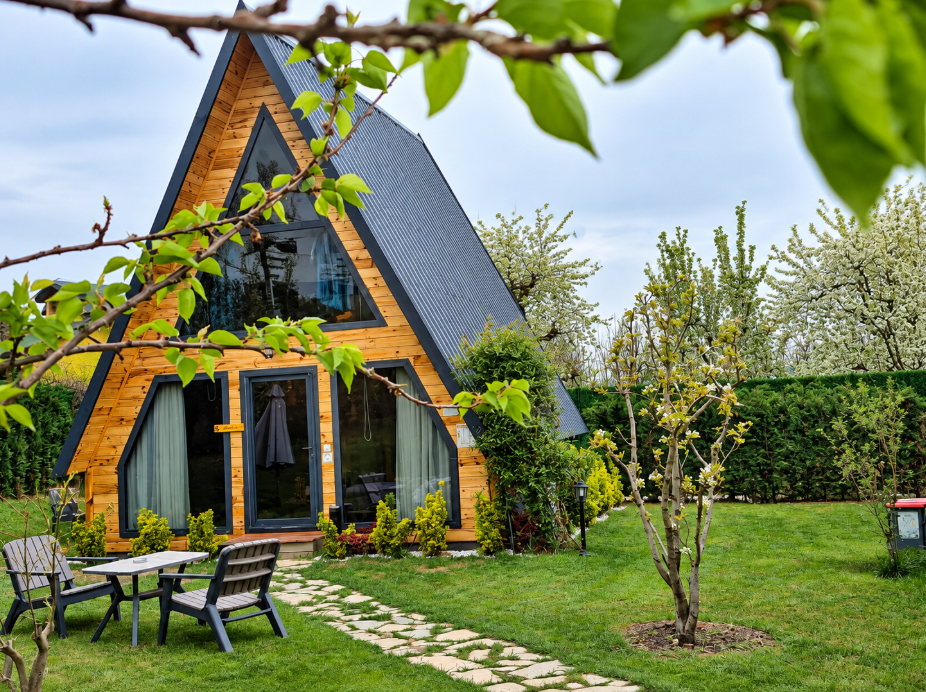Serena Bungalov